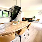 Theislandlife House 11p 펜션